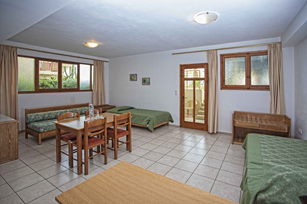 Economy Apartments 25 Person Ilianhotel